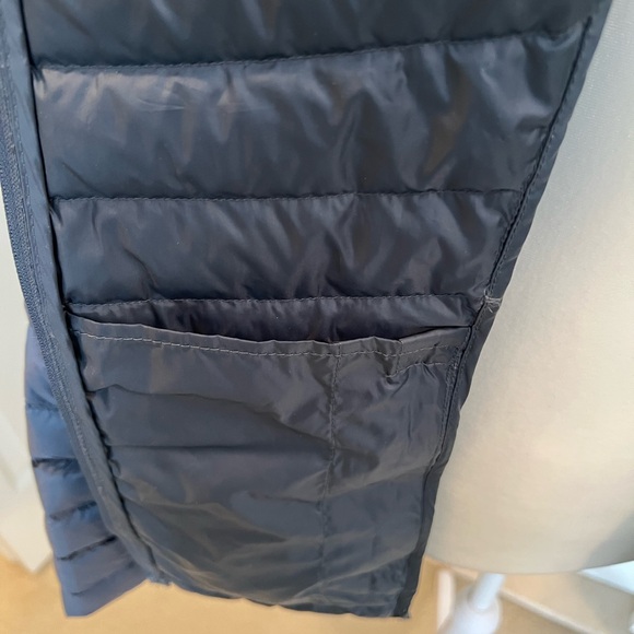 32 Degrees Gray Puffer Jacket with High Collar and Slim Fit - Picture 4 of 6